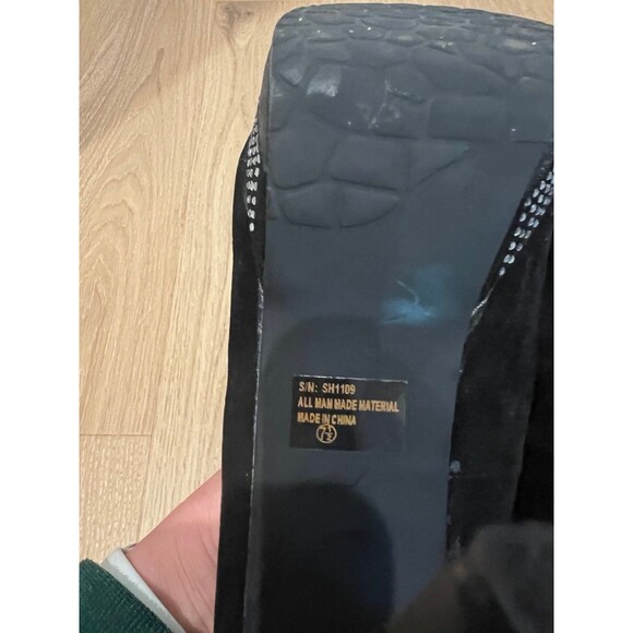 Italina Holiday Peep Toe Heels Pumps 7.5 New with Defects - Picture 11 of 12